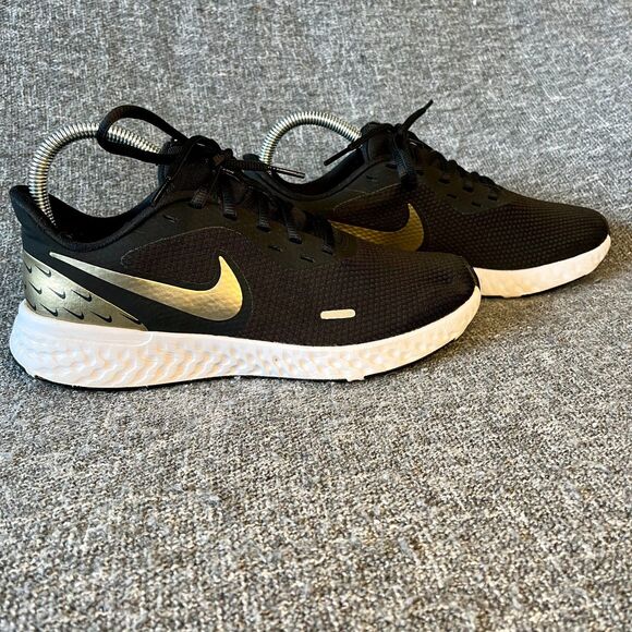 Nike Revolution 5 Black Metallic Gold CV0158-001 Womens Size 8 Running Sneakers - Picture 2 of 9